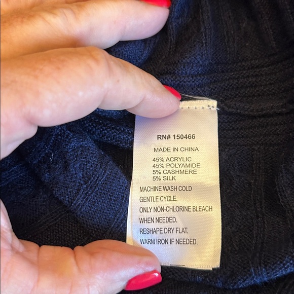 Market & Spruce navy blue 3/4 length sleeve sweater Size S EUC - Picture 7 of 7